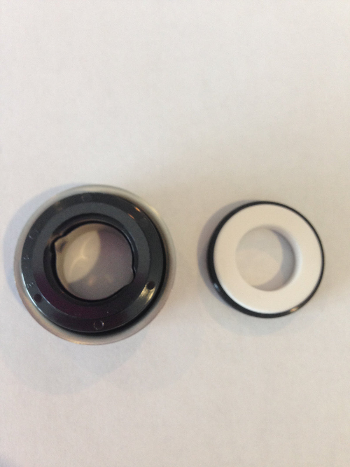 Yamaha XVZ1300 / FZR1000 / GTS1000A Waterpump Mechanical Seal OEM 11H-12438-00