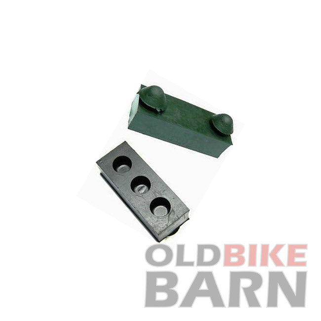 Honda CB350 / CB400 / CB500 / CB650 / CB750 / CB900 / GL1000 Seat Rubber 'B' OEM 77205-286-000